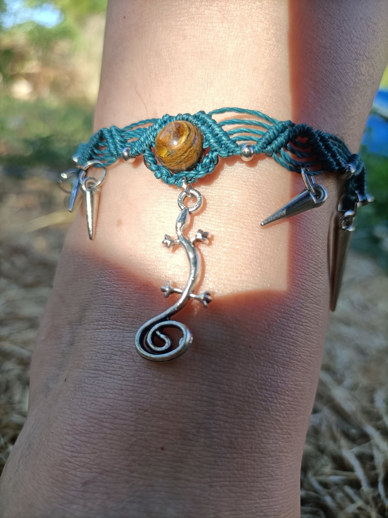 Bracelet de cheville salamandre Émeraude - Lunestya Macramé