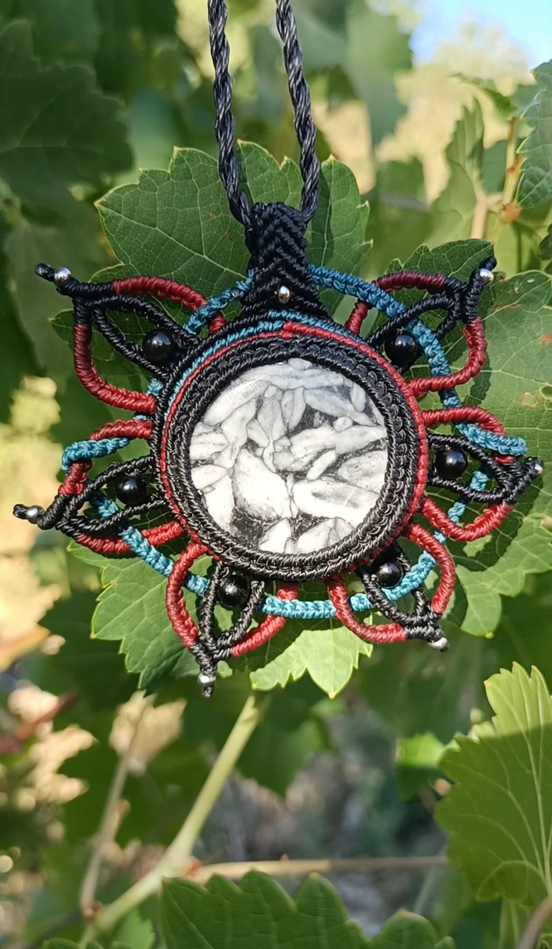 Collier Mandala Astra - Lunestya Macramé