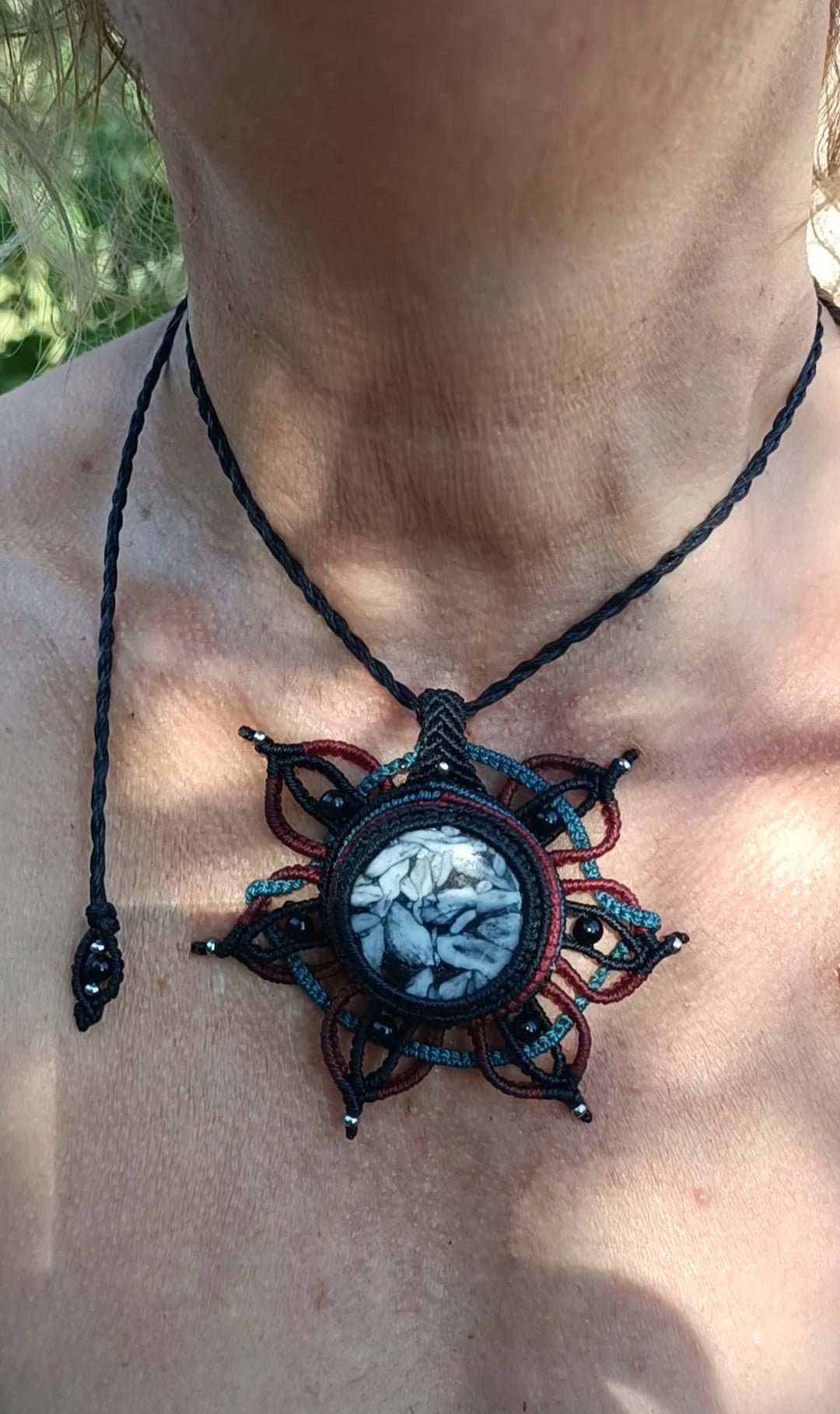 Collier Mandala Astra - Lunestya Macramé