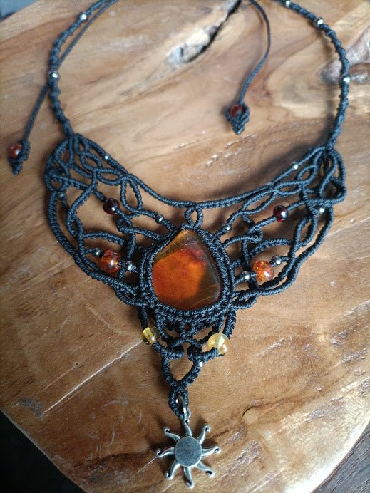 Collier Soleil d'Ambre - Lunestya Macramé