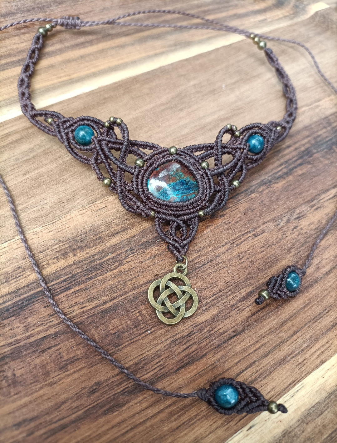 Collier Plastron "CHRYSOLIA"